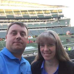 Meet your Posher, Carla